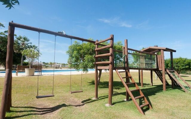 MAGNíFICO APART NO CATU LAKE RESIDENCE