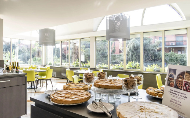 Mercure Eur Roma West