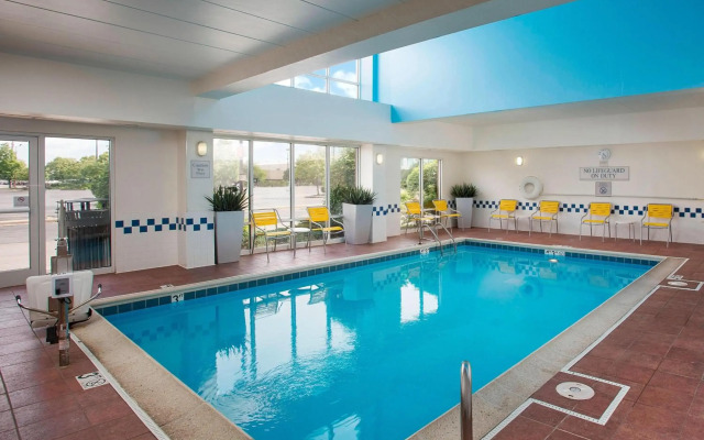 Fairfield Inn and Suites by Marriott Chicago Midway Airport