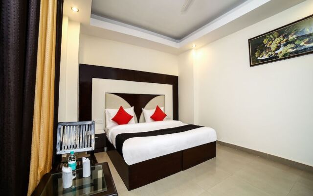 Capital O 24198 Hotel Sunrise Grand