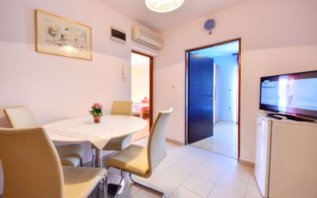 Apartment Damir Spiez 29980