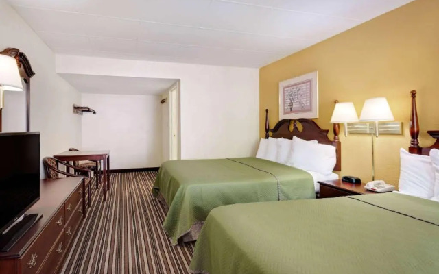 Chambersburg Travelodge