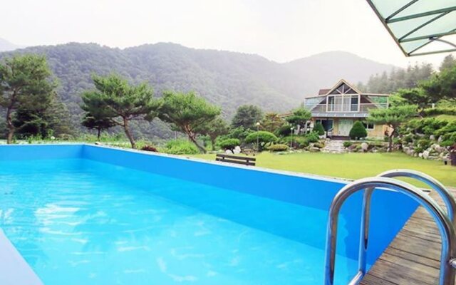 Gapyeong Hyangki Pension