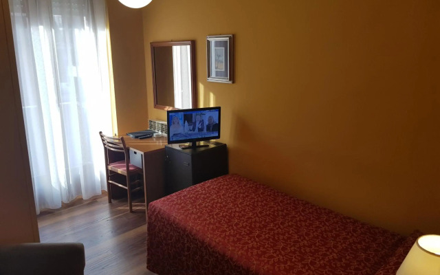 Hotel Diana