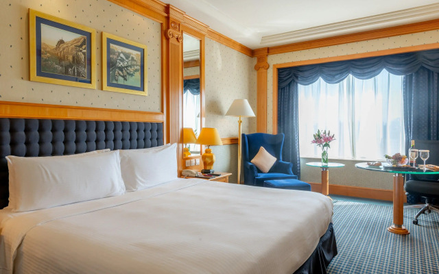 Crowne Plaza Hotel Shanghai by IHG