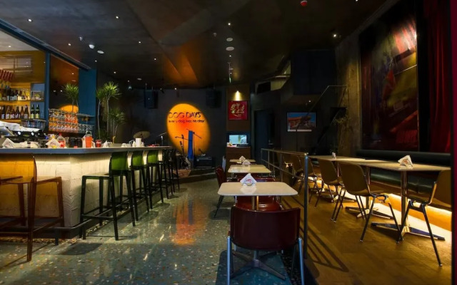 base-Wangfujing Serviced Apartment