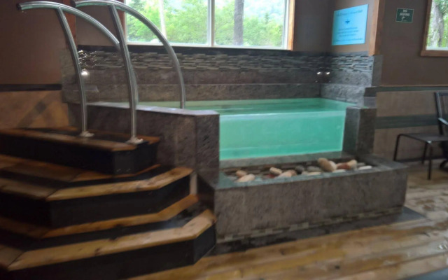 Marble Inn Resort