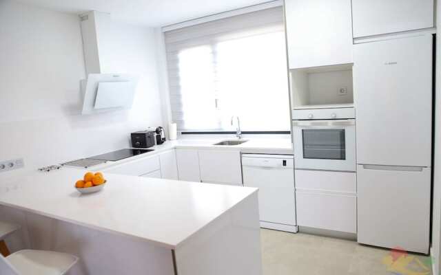 Casa Blanco - Luxury Detached Villa