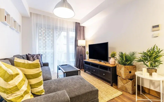 Chic Fully Furnished Modern Flat In Sisli