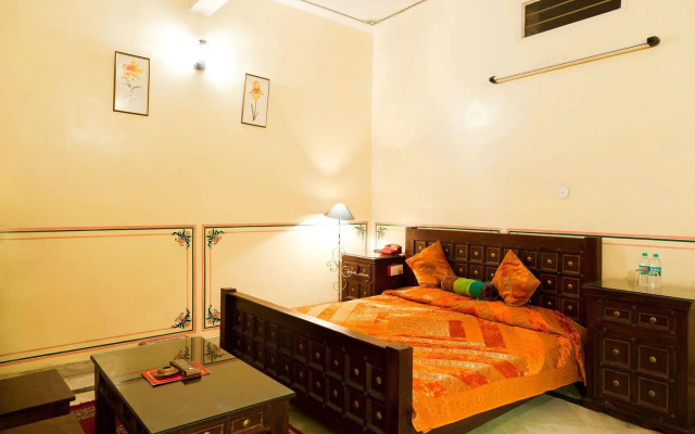 Hotel Bani Park Palace