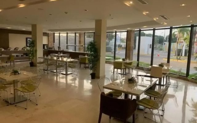 Eurobuilding Hotel & Suites Coro