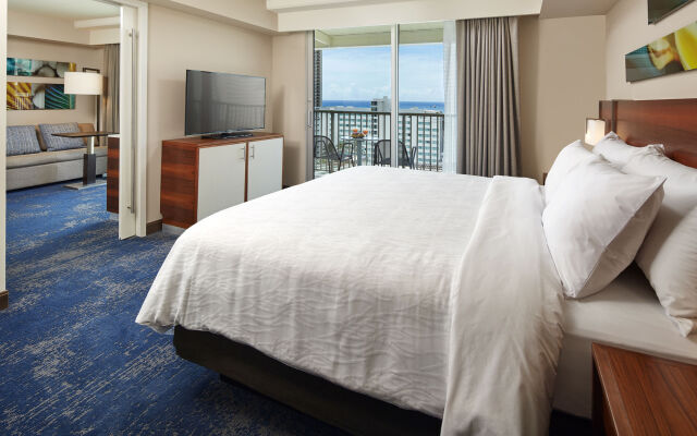 Hilton Garden Inn Waikiki Beach