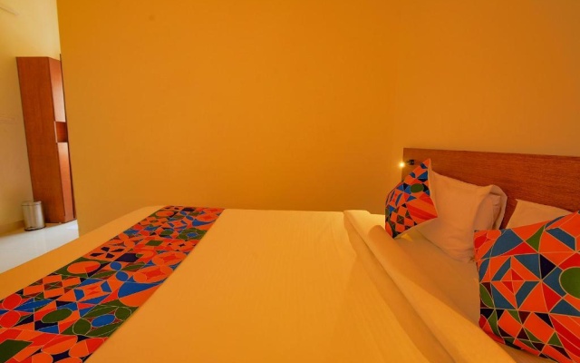 Fabhotel Gr Lake View