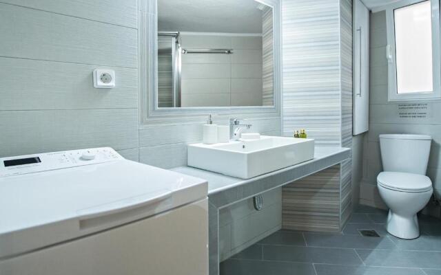 Paradise Apartment in Peiraiki