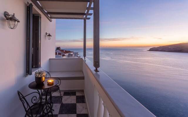Camara Suites