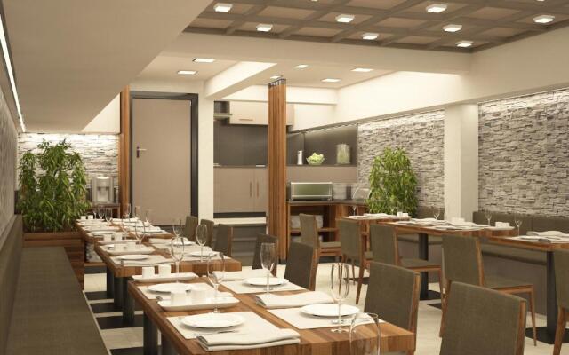 Avrasya Port Hotel