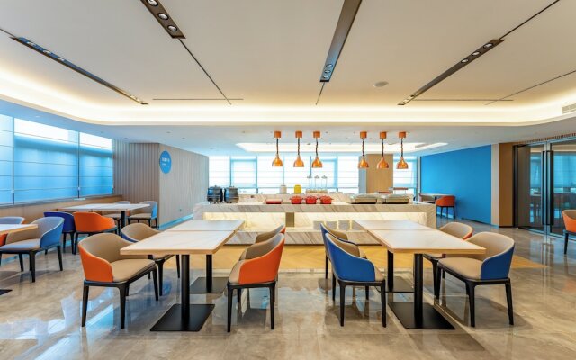 Holiday Inn Express Nanjing Riverside by IHG
