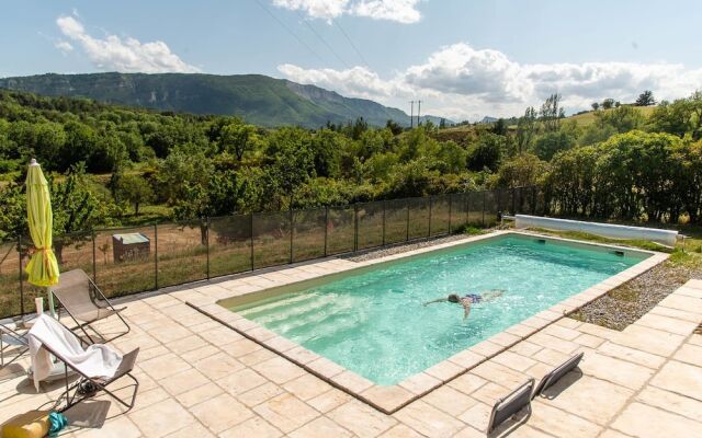 Chambres d'hôtes L'Eglantine du Buëch