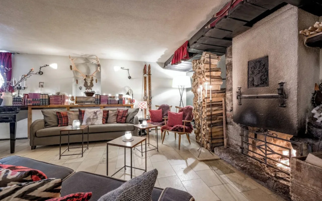 Mondschein Hotel and Chalet