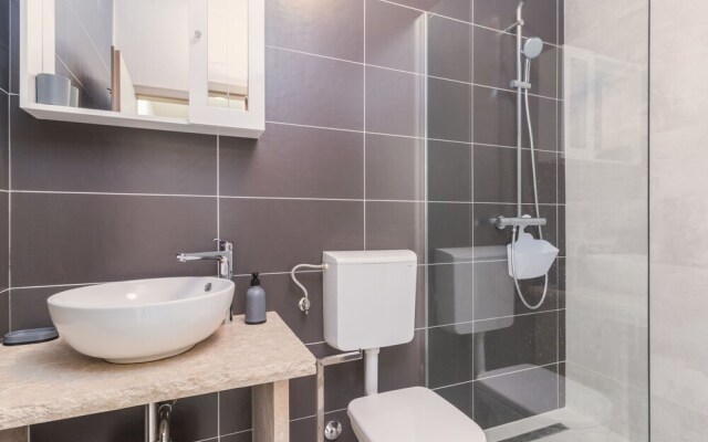 Natali Kaldanija in Kaldanija