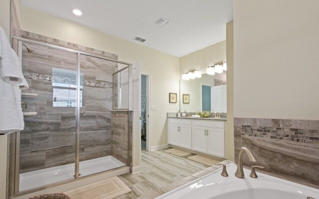 1575OL Ultimate 8 Bedroom