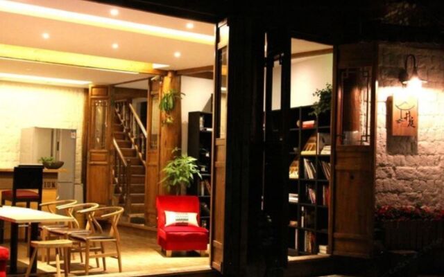 Lijiang Jing Ting Hotel