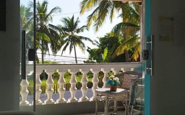 Pousada Tropicália Tranquilid. Beira Mar