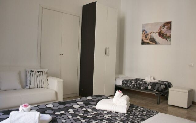 Leone Guesthouse