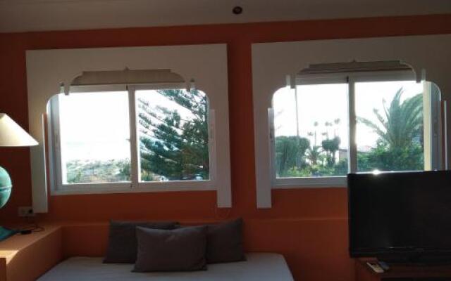Beach Hotel Dos Mares