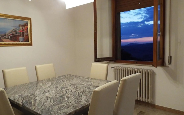 Sartinicco Apartment