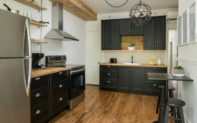 Chic 4br in Plateau