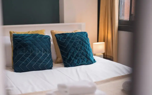 City Centre Spacious Apartment - Birmingham