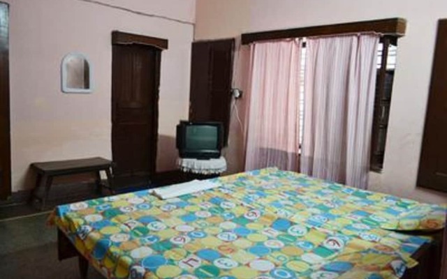 Simran Guest House
