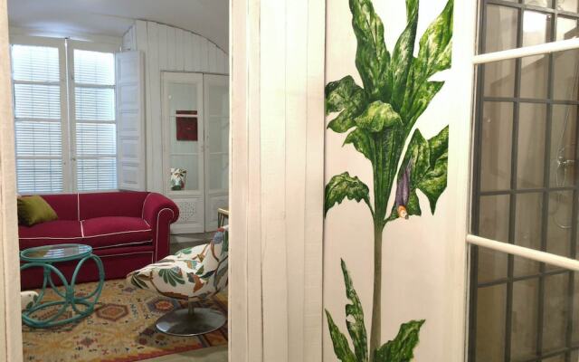 La Tierra Roja Apartamentos