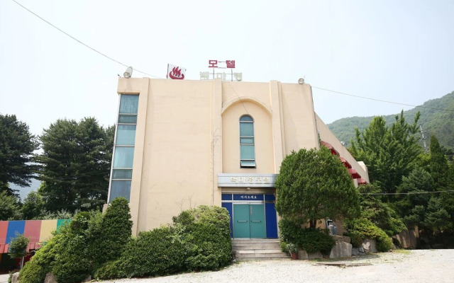 Eumseong Baekmaryeong Motel