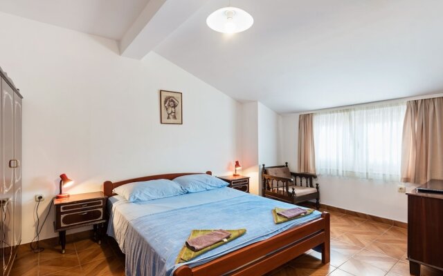 Scenic Apartment in Zadar With Terrace