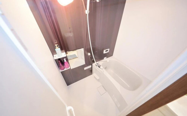 Premier in Land Mark Ebisu Osaka 202 (171-15)