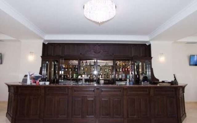Albert Hotel
