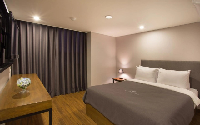 The BS Hotel