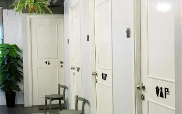 The Pod at Beach Road