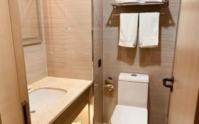 GreenTree Inn Baicheng Taobei Railway Station Hote