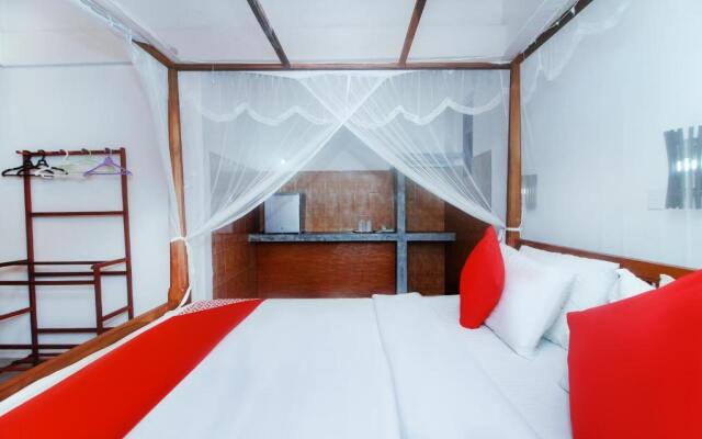 Hotel Happy Night Holiday Inn