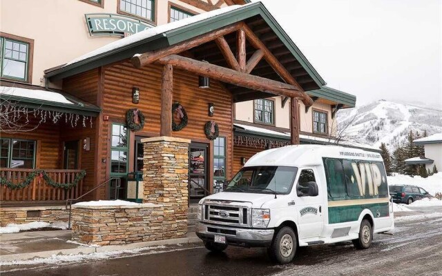 West Condominiums - W3301