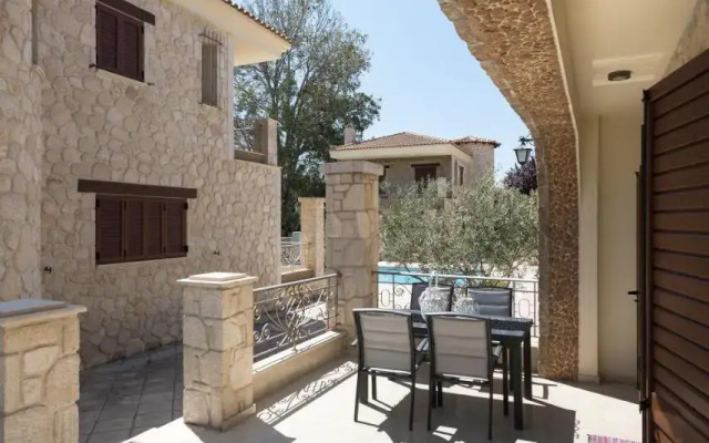 #Luxlikehome - Siviri J&B House