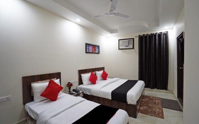 OYO 8497 near Delhi Airport