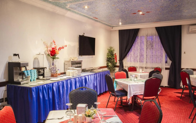 Hotel Tarek