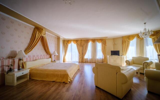 Classic Hotel