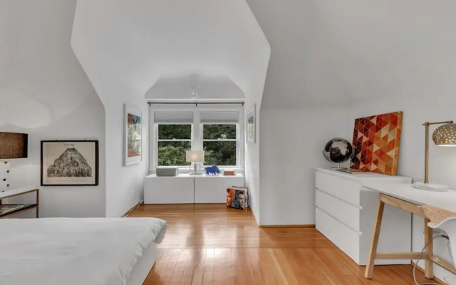 Queen Elizabeth Park Home