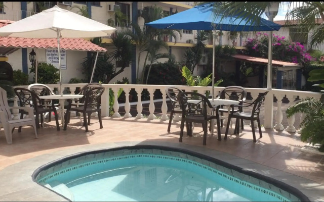 Hotel EMS Los Arcos