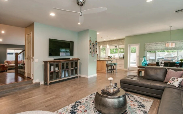 Luxe Scottsdale Home W/pool, Spa, & Tesla Charger